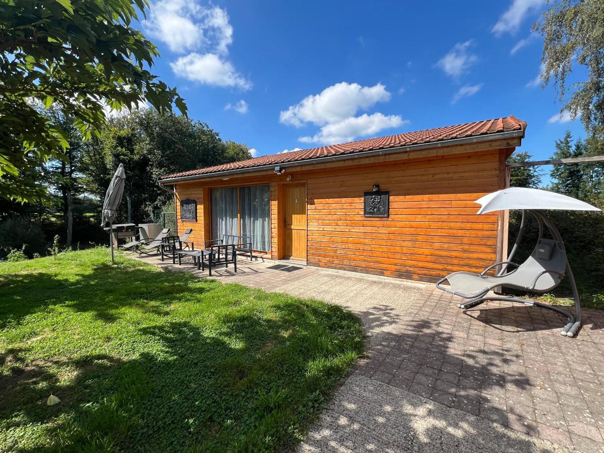 Chalet Des Anges Youx Exterior photo
